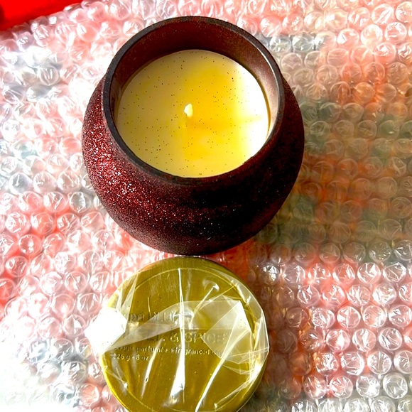 Capri Blue Tinsel & Spice Holiday Candle - Petite Glam Jar Candle - - Picture 4 of 12